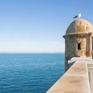 https://blue-window-nuevo-apartamento-cdiz-centro.hotelsincadiz.net